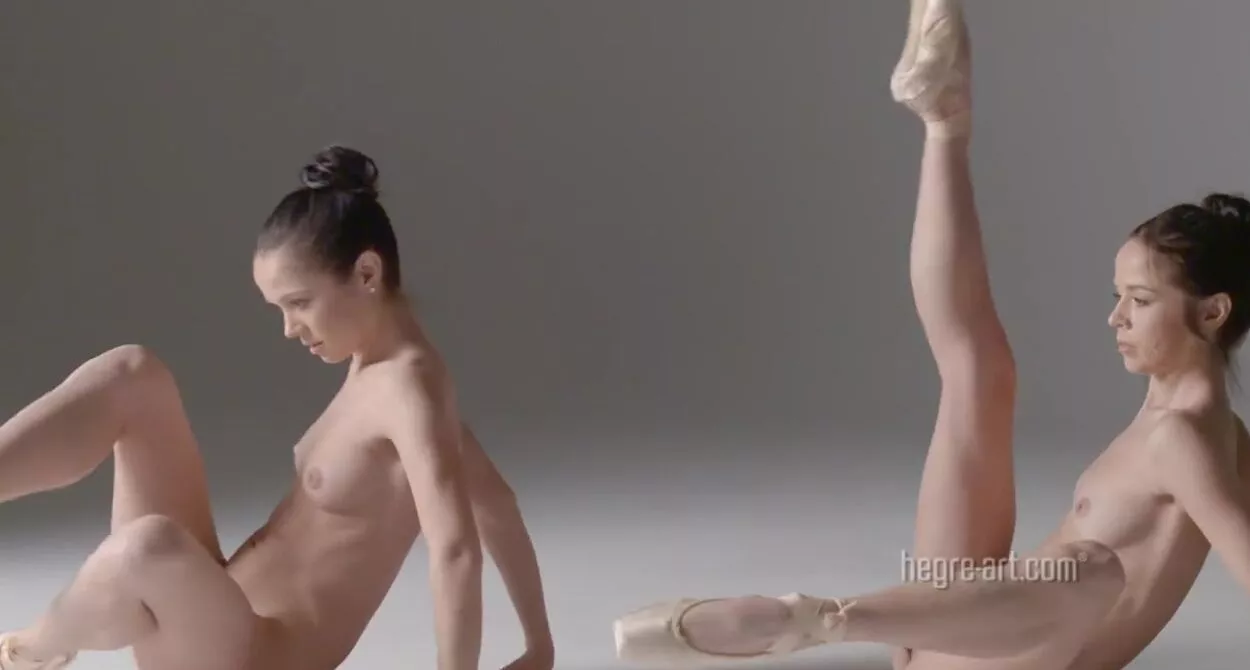 Красивые голые балерины (44 фото)